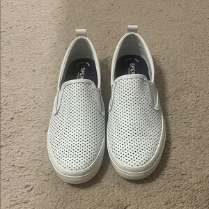 Sperry Women’s Perforated White Slip-On Size 8.5